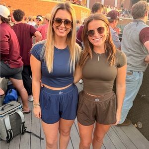 Meet your Posher, Sydney